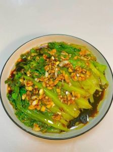 生菜一般焯水几分钟_生菜焯水时间与技巧，吃出爽脆不软烂！