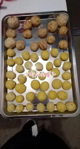 农村泡米圆子做法_煮米圆子小窍门，选米泡软揉光滑，炸出香甜酥脆！