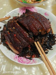 家常扣肉的正宗做法_梅干菜烧肉，香糯入味好滋味