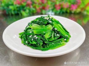 清炒油麦菜需要焯水吗_清炒油麦菜焯水吗？做法技巧
