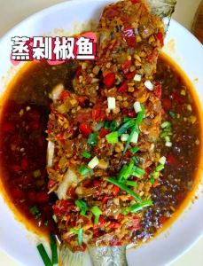 剁椒黄鱼做法大全家常_剁椒黄花鱼，鲜辣过瘾！