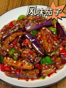 溜茄子的家常做法_溜茄条外酥里糯做法简单家常菜