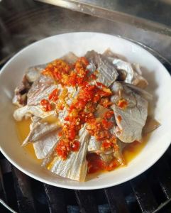 小咸鱼干的做法大全_咸鱼干多做法，蒸炒炖煎煮皆香！