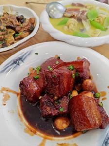 坐墩肉合适的家常做法_李庄白肉与回锅，炖卤皆宜