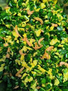 韭菜素三鲜水饺馅做法_韭菜虾仁豆腐三鲜水饺馅，鲜香不油腻！