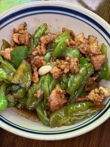 山西小炒肉的做法最正宗的做法_山西小炒肉，过年家乡味，香辣解腻！