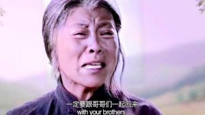 儿子向母亲求爱最简单三个步骤_妈妈的爱在日常小事，赞美关心让她暖心