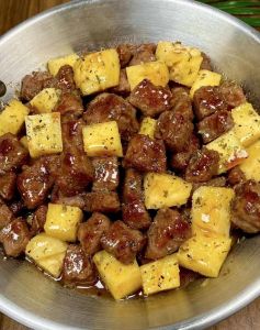 菠萝腌制牛肉多长时间_菠萝汁嫩牛肉，无添加，20分钟见效