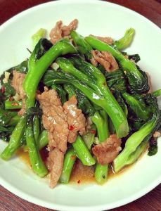 广式青菜做法_广式青菜煲仔饭，香鲜可口易学！