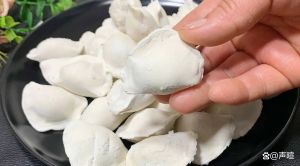 为什么冻饺子皮皮煮不熟_煮冻饺易破？温水三起落，皮韧馅熟！