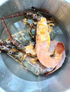 小青龙上锅蒸几分钟_蒸小青龙时间做法，3-4两8-10分钟