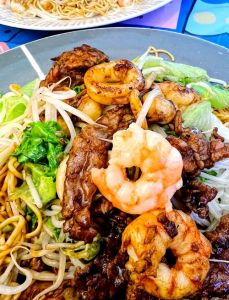 炒海鲜面做法_鲜香手作，简单美味！