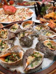 盐焗海鲜正规做法_盐焗海鲜酥脆香，外酥里嫩做法简单