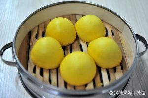 蒸半成品馒头大火小火_大火开水中火蒸，馒头暄软有弹性