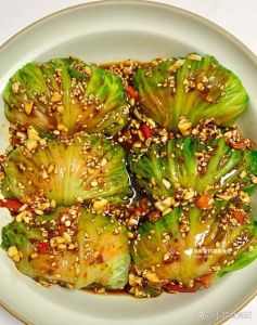 生菜球的家常做法_生菜球怎么选？保鲜清洗凉拌做法全攻略
