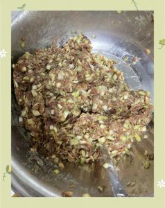 鱼肉韭黄饺子馅的做法_鱼肉韭黄饺子，鲜美爽脆，家常美味！