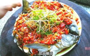 清蒸鱼上面的三丝怎么切_清蒸鱼三丝，提鲜增色，美味家常