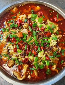 麻辣肉片的做法_川菜麻辣肉片，嫩滑香辣做法分享