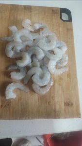 用虾仁包饺子用焯水吗_鲜嫩虾仁饺，无需焯水，简单美味！