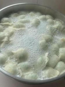 水饺一般煮几分钟_煮饺子时间技巧，皮馅水温和火候全知道！