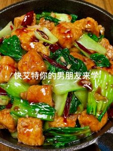 青菜炒豆泡做法_油菜炒豆泡，鲜嫩弹口又营养