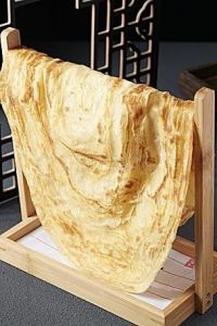 奶香晾衣大饼的制作方法_奶香大饼金黄香软，松软香甜易学做！
