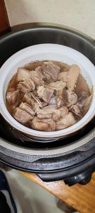 回民清蒸羊肉的做法_宁夏名菜，民族团结美食