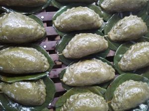 田艾饼的家常做法_清香美味，春季养生佳肴