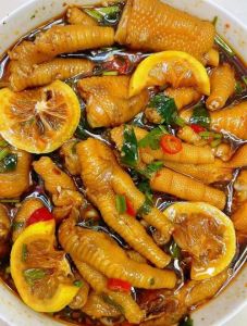 凉拌鸡爪酱料制作方法和配料_爽脆入味小贴士