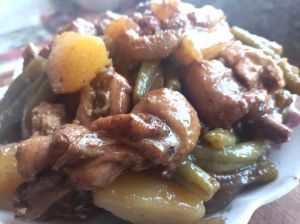 冻豆角炖玉米的细节制作流程_家常暖菜，简单美味！
