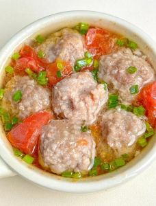 番茄肉丸子的家常做法_酸甜可口，家常美味