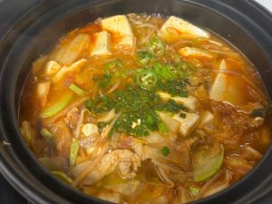 泡菜炖五花肉家常做法_泡菜炖五花肉，开胃下饭！