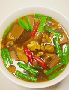 鸭血汤家常做法_麻辣红油鸭血，香辣慢炖鸭血，鸭血粉丝汤，鸭血豆腐羹，泡椒鸭血