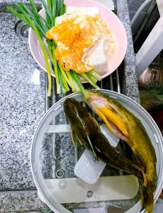 黄骨鱼煮汤需要先放盐腌制嘛_处理烹饪要得当
