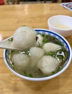 肉汤圆的家常做法_酱香肉馅制作法