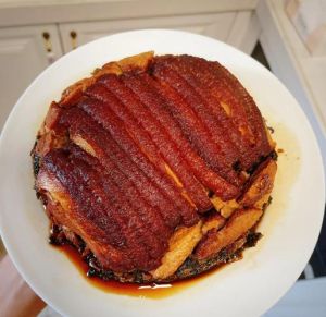 老法吃席扣肉的做法_肥瘦相间，咸香软烂的家常硬菜
