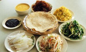 北方人的饮食习惯_腌菜面食家常味，健康养生新风尚