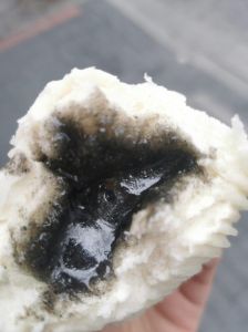 面包中间没熟是什么状态_温度发酵熟度，多实践成高手