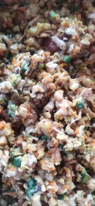 香菇猪肉馅饺子的做法_香菇猪肉饺子，鲜香多汁，家常美味！