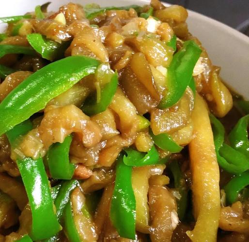 辣椒炒茄子的做法_香辣茄子，健康美味家常菜