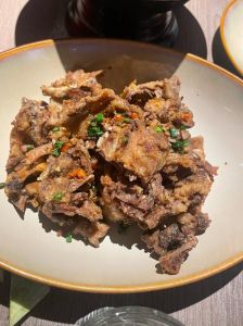 北京烤鸭起源鲁菜吗_鲁菜京味交融的全民美食