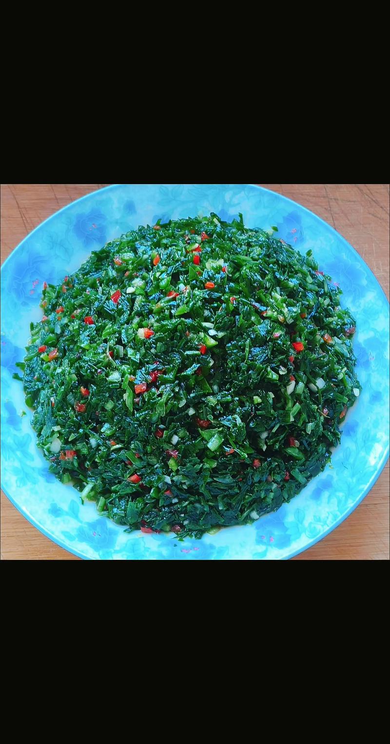 腌韭菜的做法_家常美味，暖心记忆