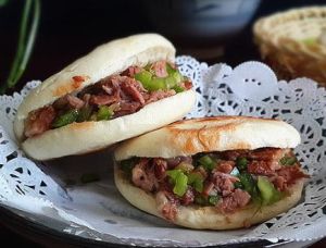 肉夹馍发源地在哪里_千年美味，文化符号