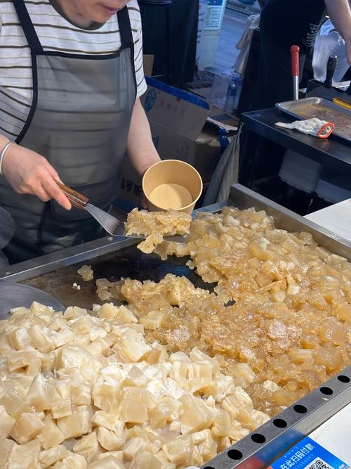 炒焖子的做法_家常炒焖子，简单美味！