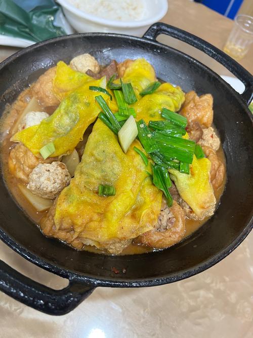 徽菜十大招牌菜图片_臭鳜鱼黄山炖鸽李鸿章大杂烩八公山豆腐无为板鸭！