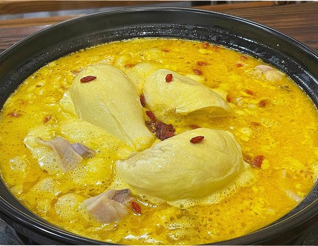 榴莲鸡汤的做法_去油去腻滋补好汤