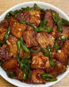 青椒肉片的做法大全_嫩滑入味，做法简单