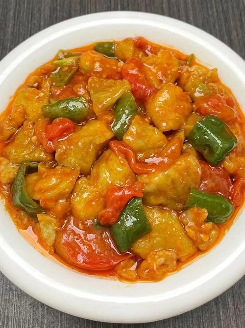 番茄炒茄子家常做法_茄子番茄营养好，美容解腻做法妙