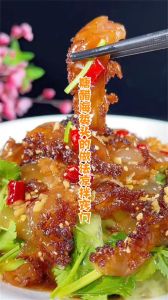 海蜇头的做法_海蜇头去咸脆嫩做法，凉拌美味