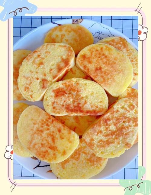 炸馒头片的做法_冷藏馒头炸出酥脆片，外酥里嫩不油腻！